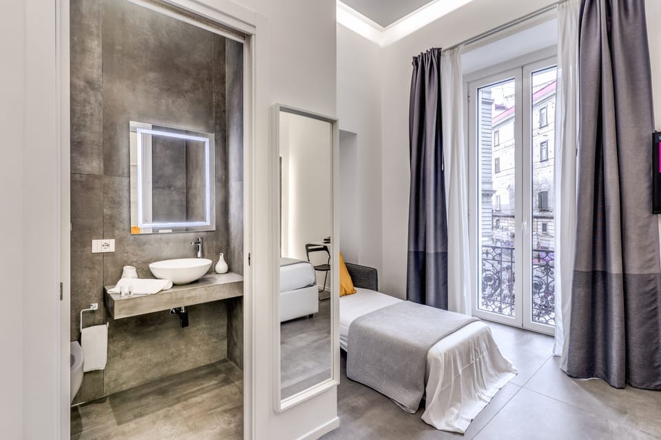 Deluxe Double Room | Extra beds