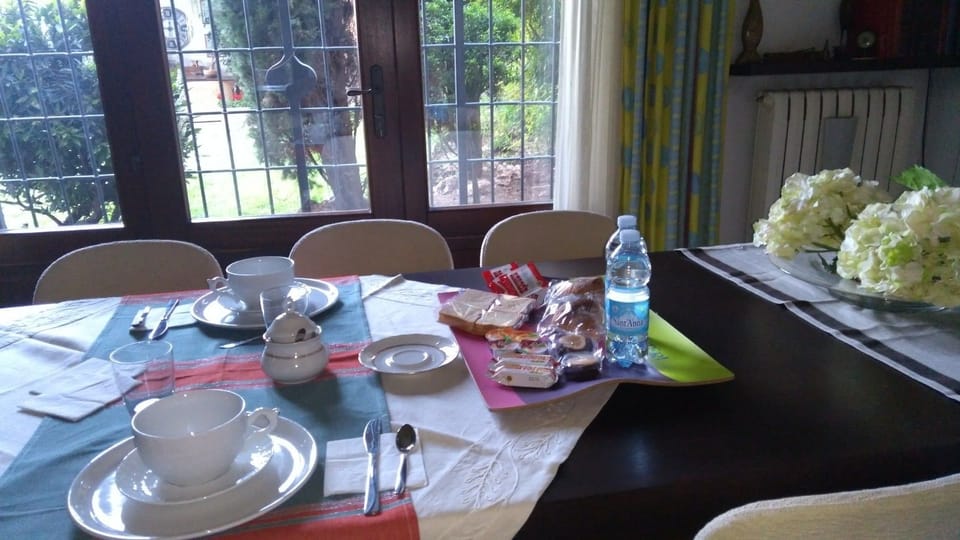 Daily continental breakfast for a fee