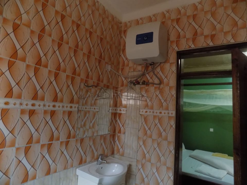 Rates Motel Hotel in Uganda