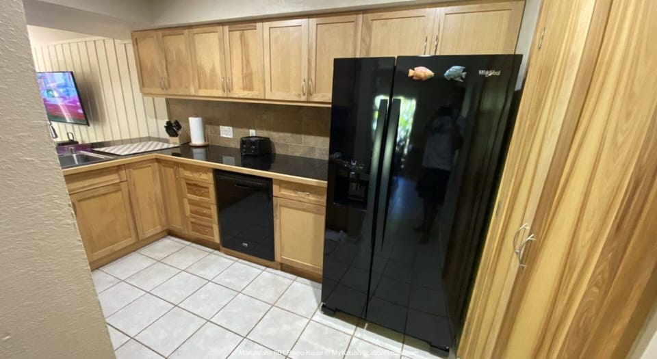 KITCHEN ENTRY