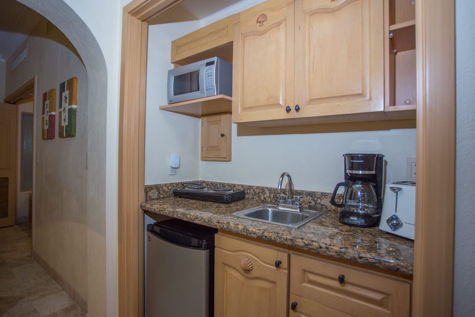 3rd Bedroom Kitchenette 