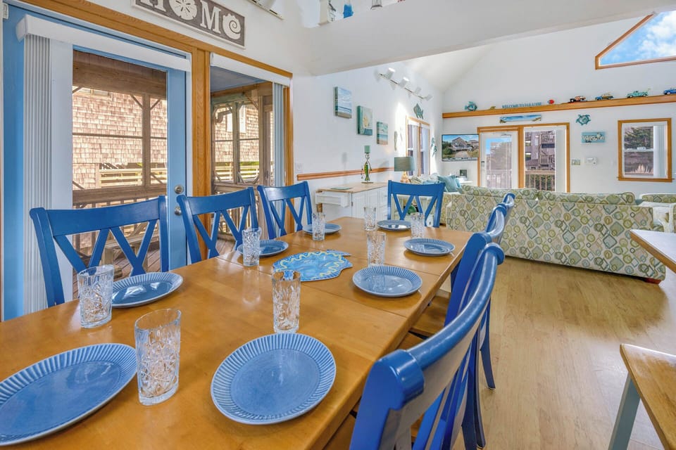 Surf or Sound Realty - 880 - Island Girl - Dining Area -2