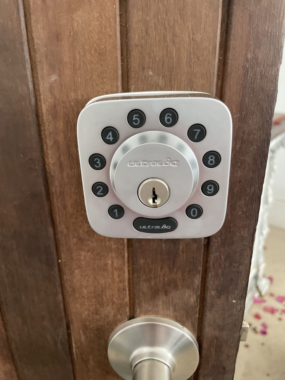 Electronic entry makes check in easy