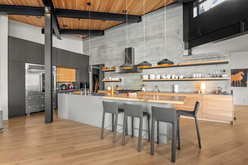 Chef's kitchen