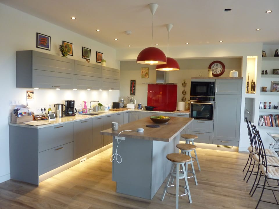 Kitchen with island