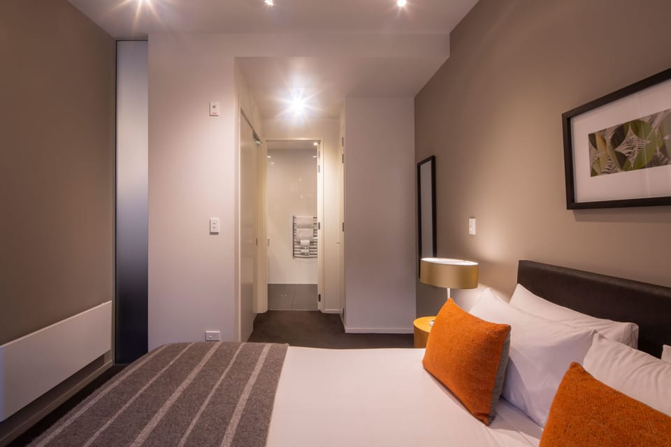 Apartment, 2 Bedrooms, 2 Bathrooms, Mountain View | 2 bedrooms, laptop workspace, iron/ironing board, cribs/infant beds