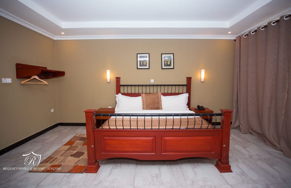 Junior Suite, Lake View | Individually furnished, desk, blackout drapes, free WiFi