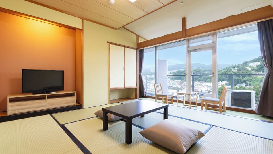 Standard Japanese-Style-Room with 8 Tatami mats - Indoor Bath - Non-Smoking | Desk, bed sheets