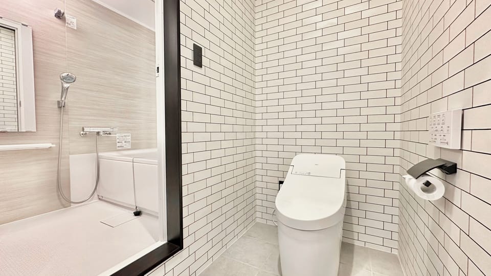 Non Smoking, Standard Plus Twin Room | Bathroom | Free toiletries, hair dryer, slippers, electronic bidet