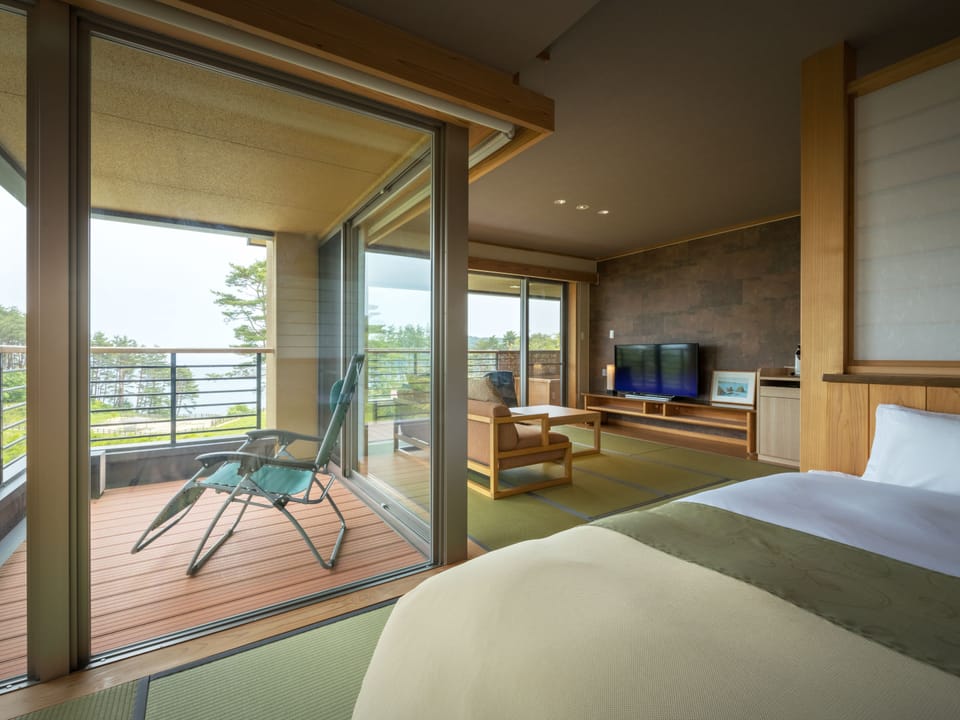 Japanese Western Style Room with Private Open-air Bath for 2 Guests, 3F | WiFi (free), bed sheets