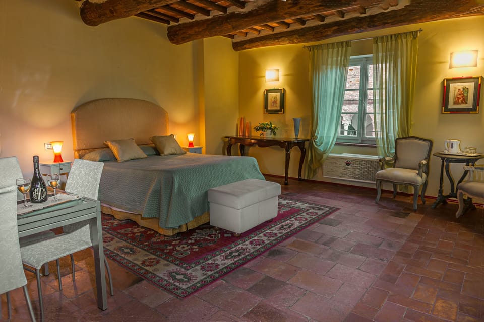 Exclusive Triple Room | Minibar, in-room safe, desk, free cribs/infant beds