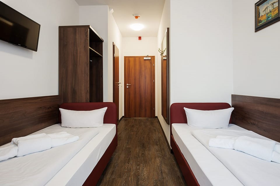 Twin Room | Children's area