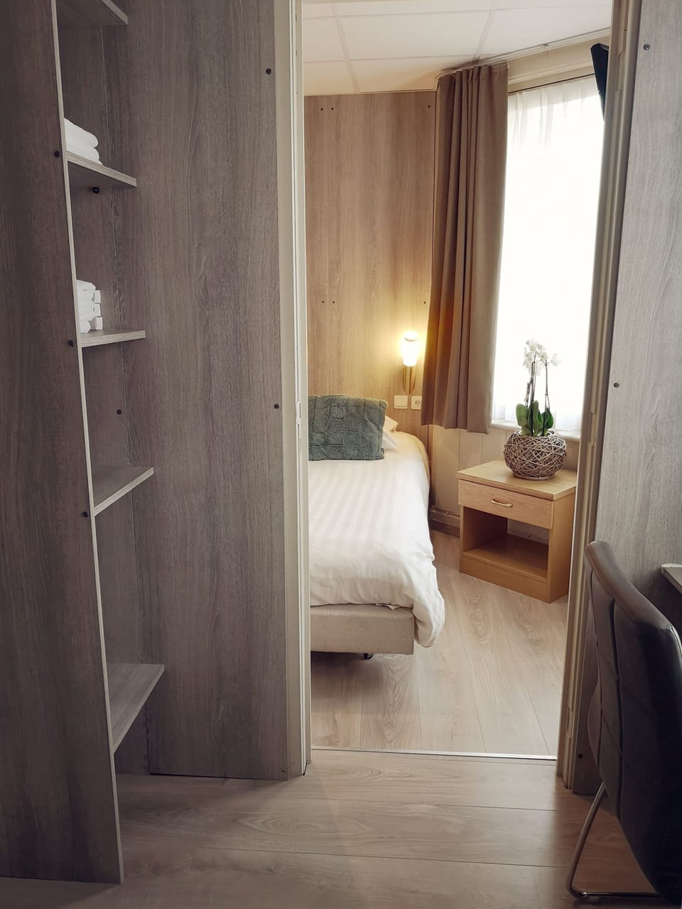 Family Triple Room | Blackout drapes, iron/ironing board, cribs/infant beds, free WiFi