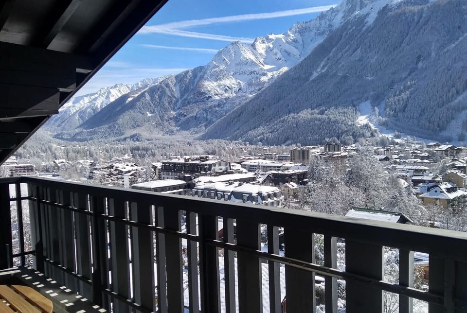 Beautiful, panoramic view and situated 220m from Brevent lift station