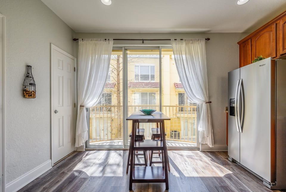 Indoors, Floor, Window, Flooring, Door