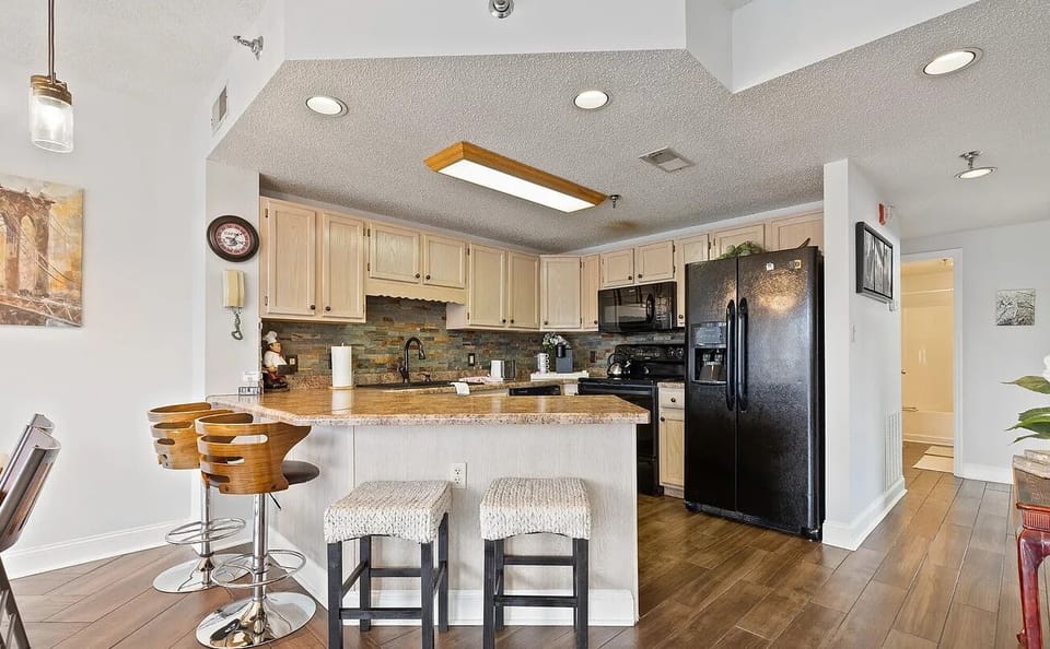 Dining Room, Dining Table, Furniture, Indoors, Table