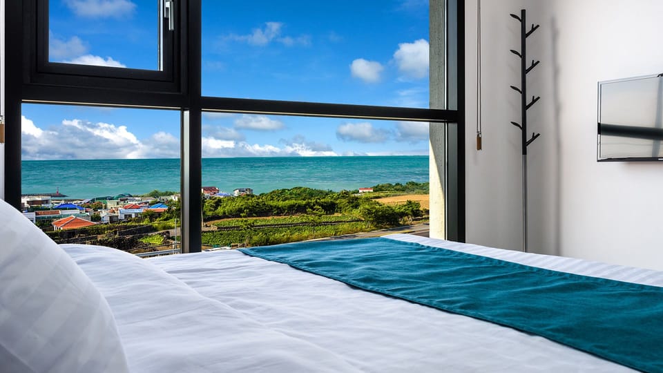 Story(Kitchen) | View from room