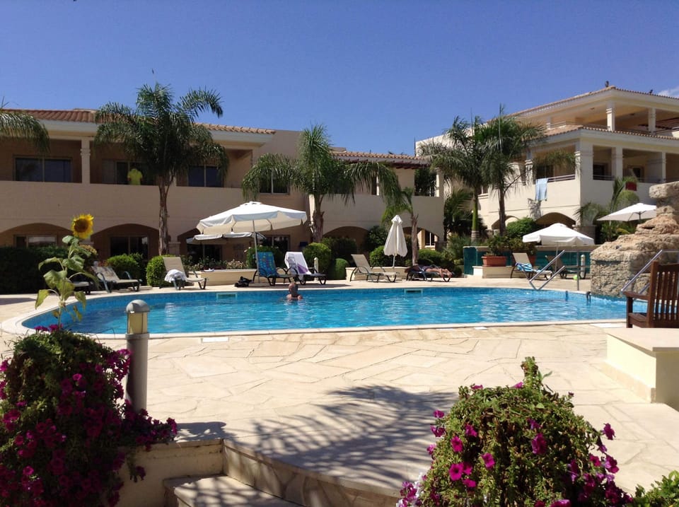 Pool within stone's throw of apartment