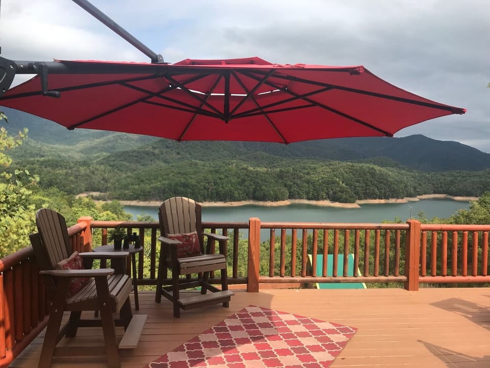 One of the most spectacular views East of the Mississippi River!