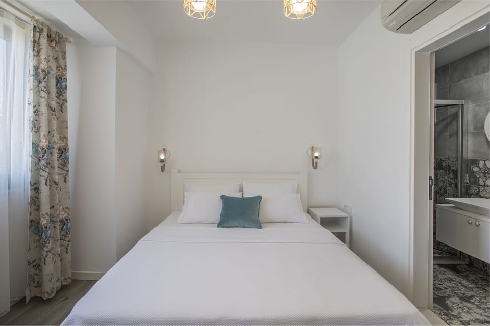 Double Room, 1 Double Bed | 1 bedroom, premium bedding, blackout drapes, WiFi (free)