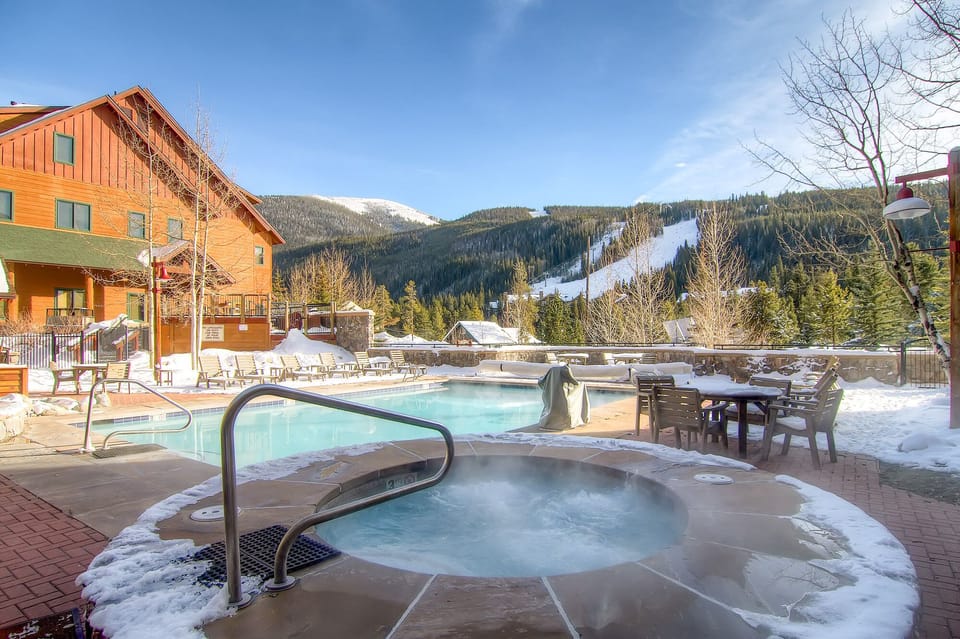 Hot Tub and Heated Pool with Slope View
