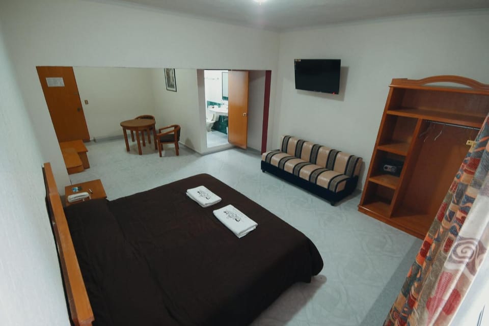In-room safe, iron/ironing board (on request), WiFi (free), bed sheets