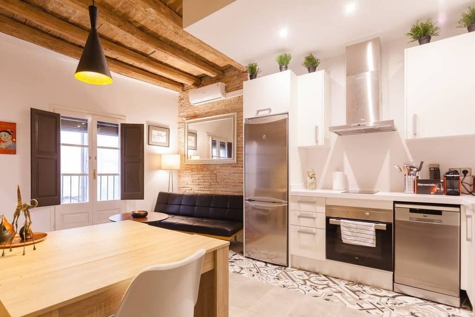 Ferreries Boutique Apartment Girona (8)