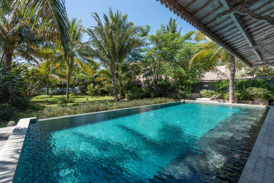 Private pool