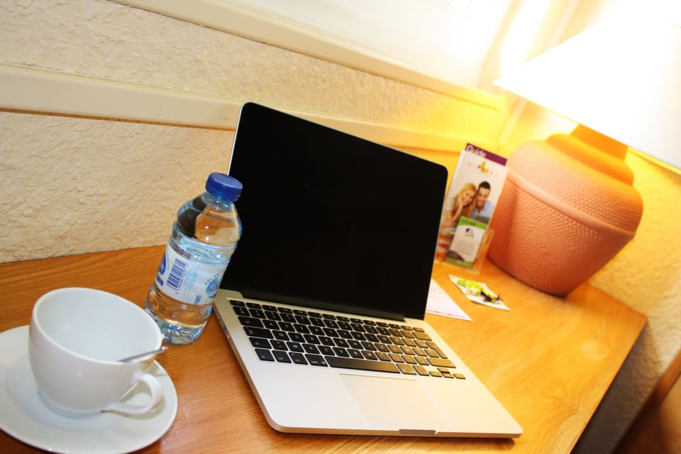 In-room business center
