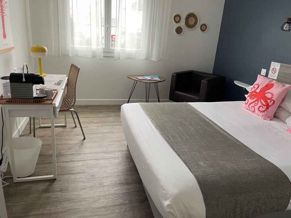 Comfort Double Room, 1 Double Bed | Select Comfort beds, individually decorated, individually furnished