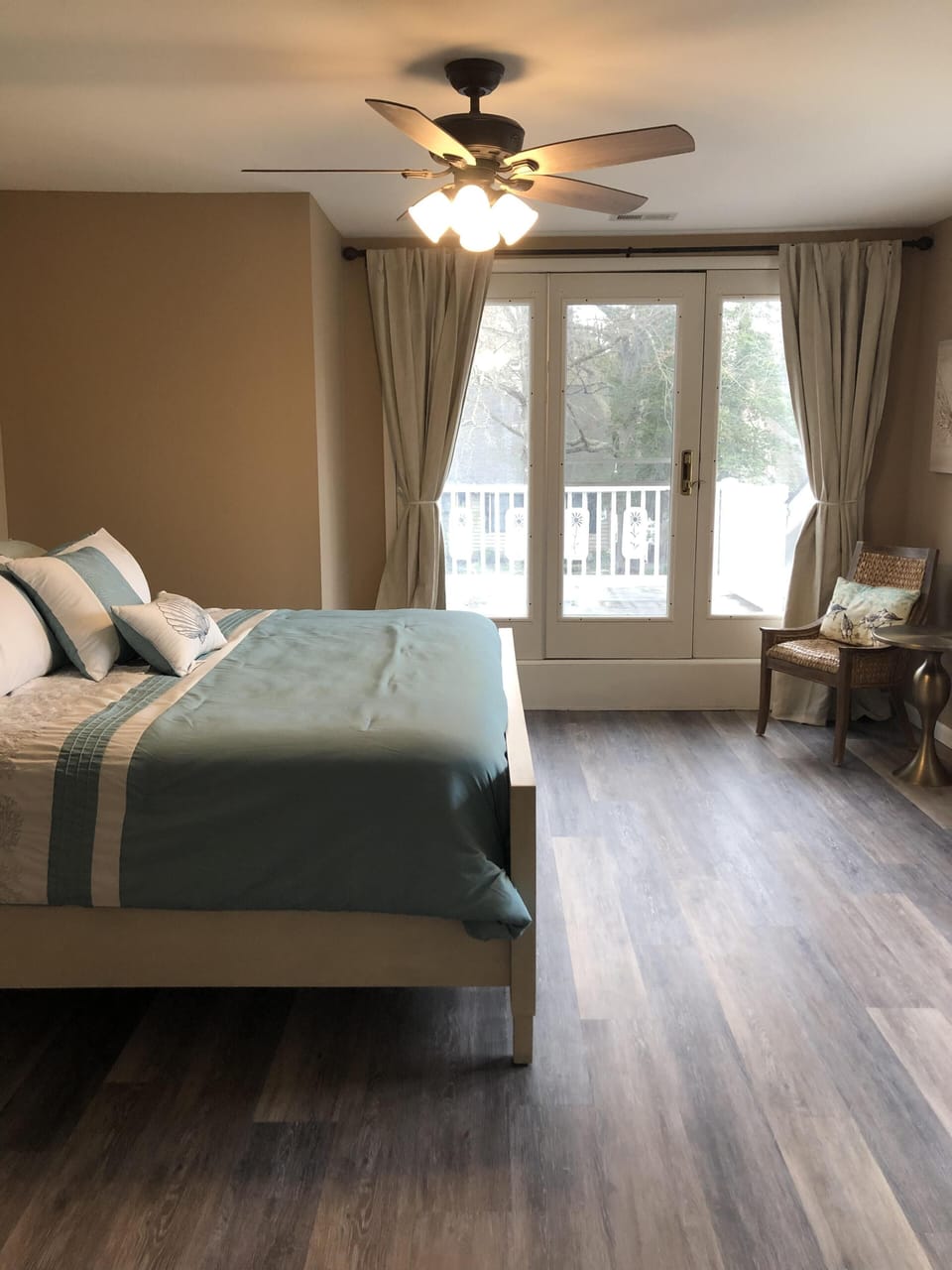 Master Bedroom with ensuite bath and balcony