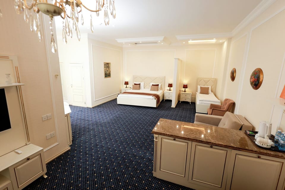 Family Studio Suite | Minibar, free WiFi, bed sheets