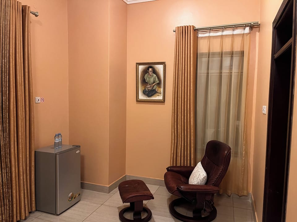 Deluxe Double Room | Minibar, desk, laptop workspace, blackout drapes