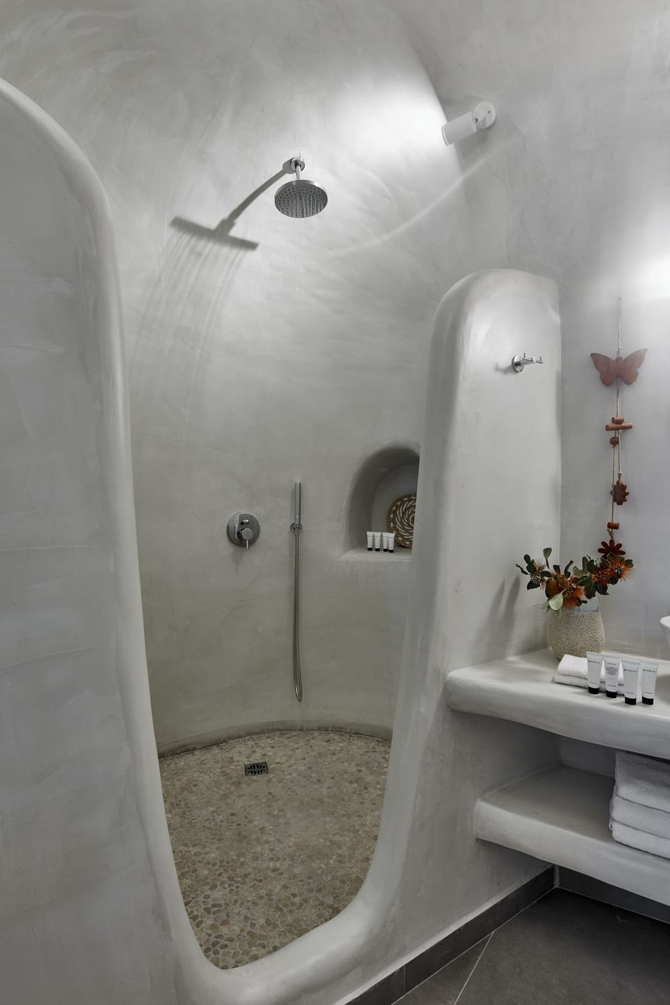 Deluxe Villa, 2 Bedrooms, Jetted Tub, Sea View | Bathroom | Shower, jetted tub, rainfall showerhead, free toiletries