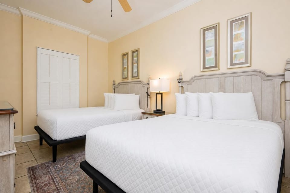 Unwind in this relaxing queen guest suite and drift off into a peaceful slumber