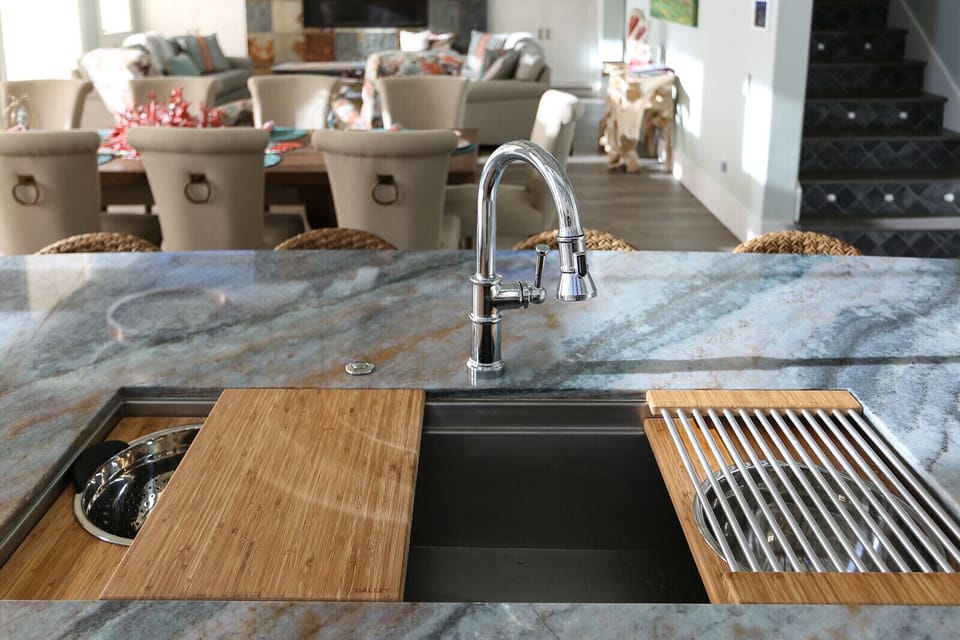 3rd Floor 4 foot Chef Sink Open to Kitchen, Dining & Living Rooms.