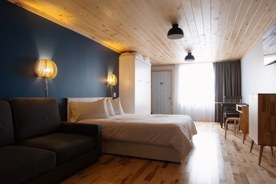 Family Studio, Kitchenette, Sea View | Hypo-allergenic bedding, individually furnished, blackout drapes