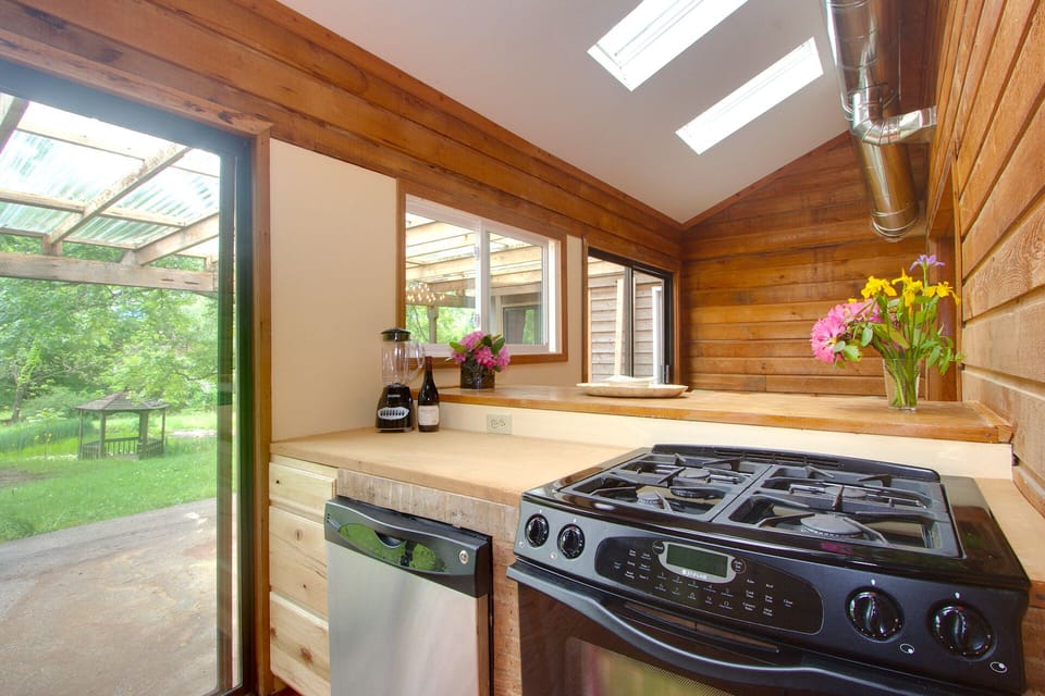 Second kitchen off the main one - great for big events or outdoor dining!