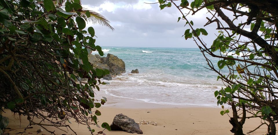 La Chata beach- less than a 5 minute walk