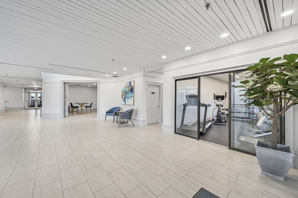 Beachside Two 2nd Floor Lobby