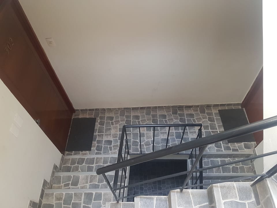 FLAT 6 2D CERCA A MIRAFLORES (10 MIN)