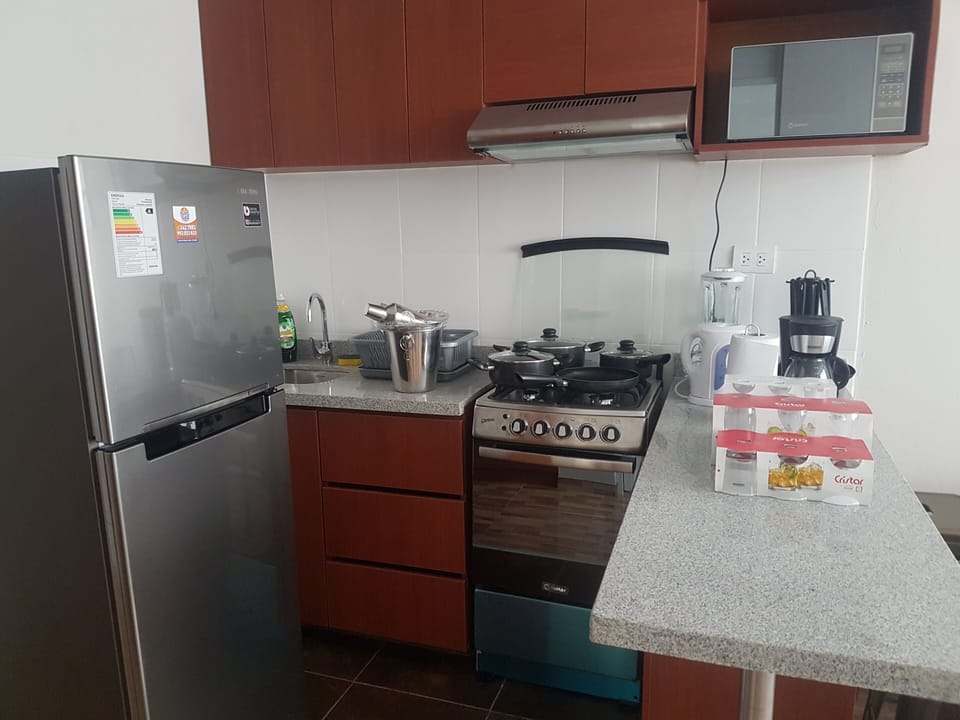 FLAT 6 2D CERCA A MIRAFLORES (10 MIN)