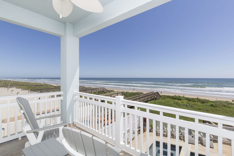 Master Balcony