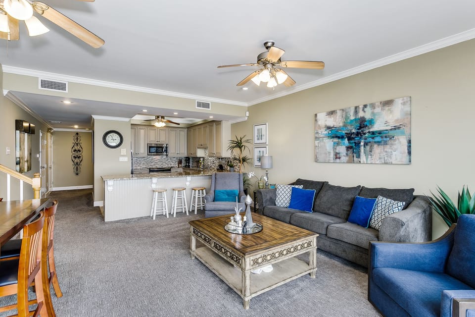 Living room and Kitchen Bar