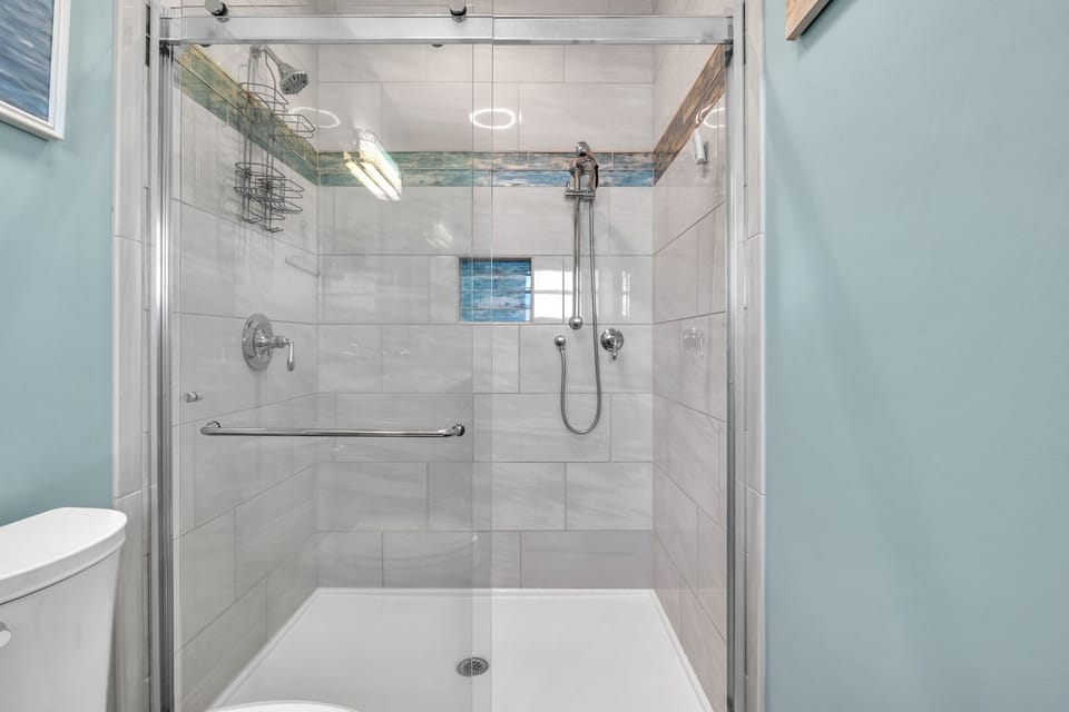 Master Bath #1 - North