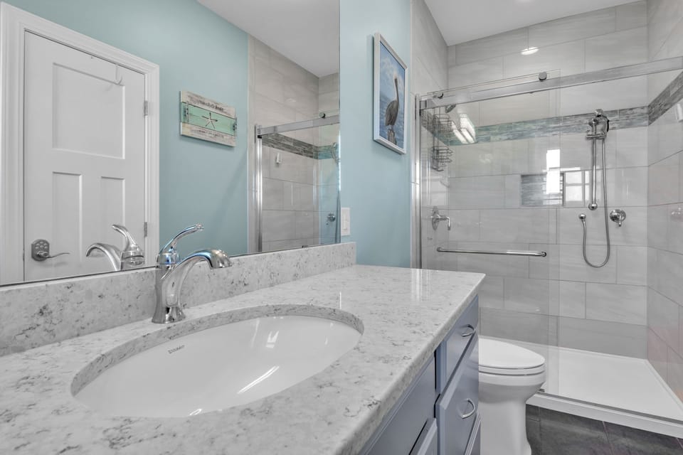 Master Bath #1 - North