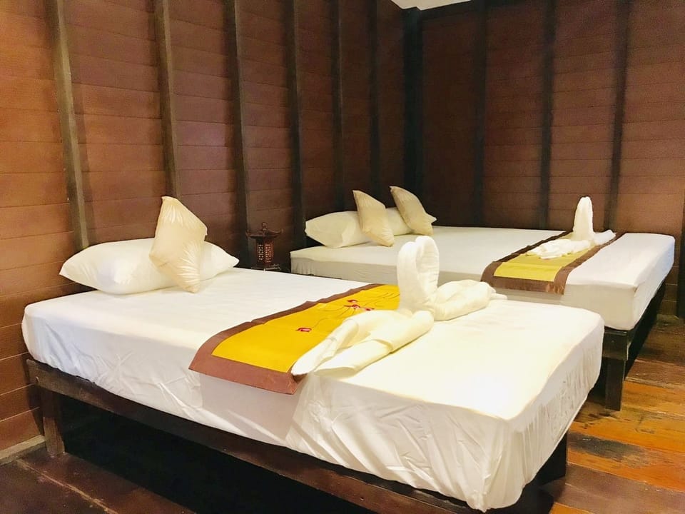 Standard Triple Room | Free WiFi