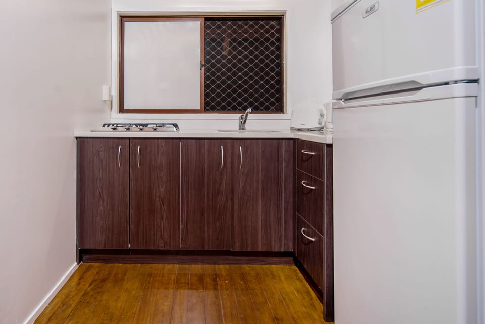Studio, Beachfront | Private kitchen | Coffee/tea maker, full-size fridge, microwave, stovetop