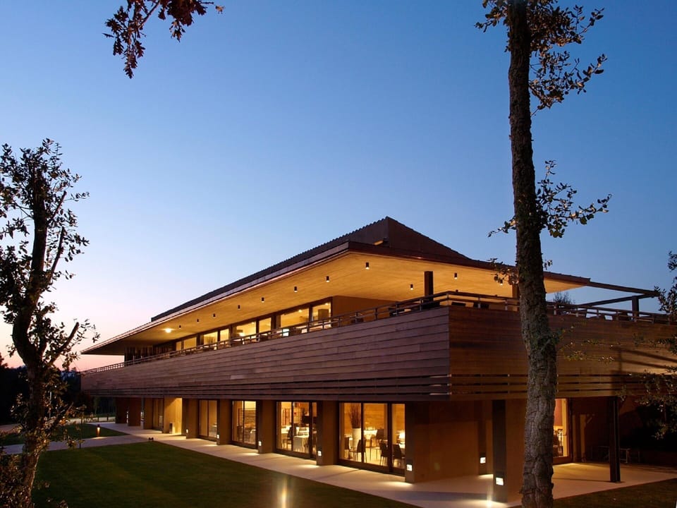 The chic bistro at the clubhouse 
