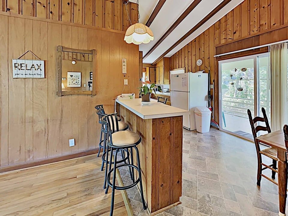 Breakfast Bar